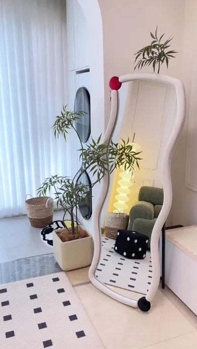 Trendy Wave-Shaped Full-Body Floor Mirror | Fun Ball Decor for Girls' Bedroom/Ins Home | Factory Wholesale