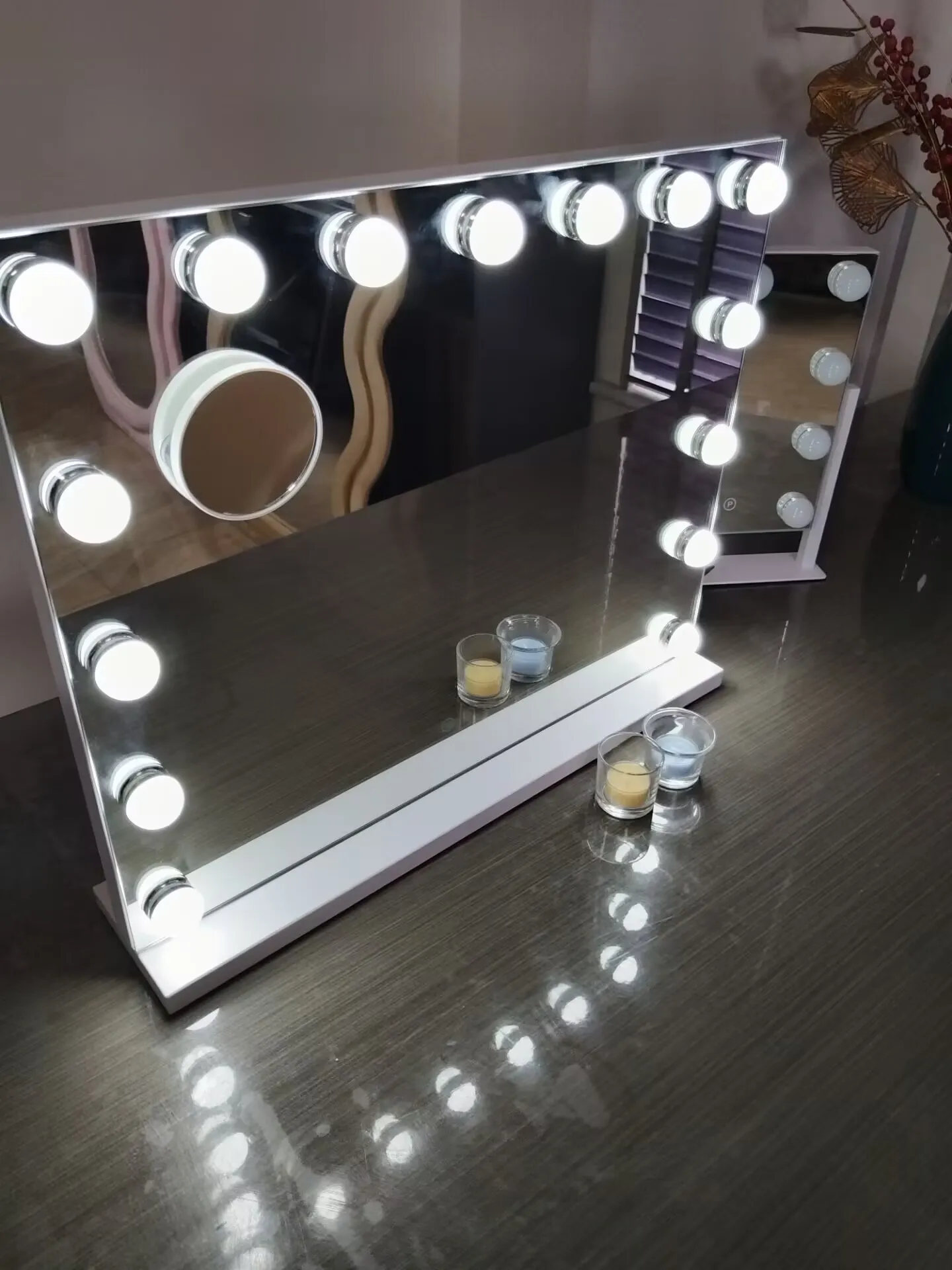 Design Rectangle White Frame Bathroom Makeup LED Mirror With Light
