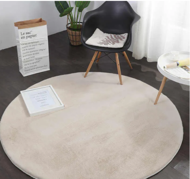 The Visual Appeal of a Fluffy Faux Fur Rug