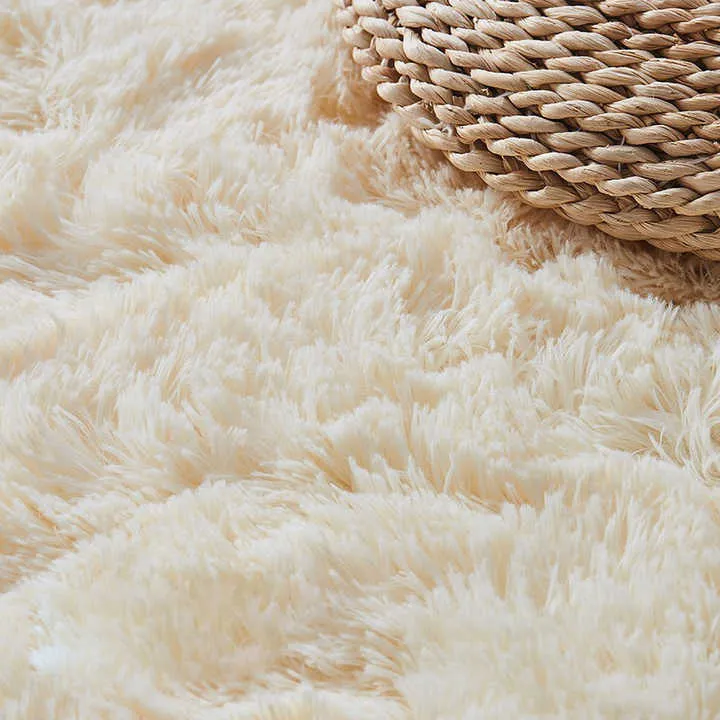 Cheap Bedroom Carpet: Thick, Soft, Stylish - Best Prices?