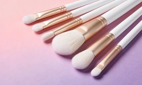 A Detailed Guide to Choosing the Perfect Concealer Brush Flat for Flawless Application