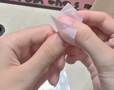 How To Apply The Nails.