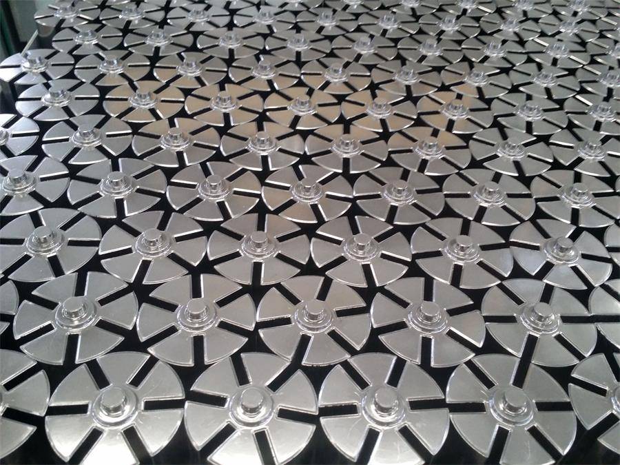Powder metallurgy stainless steel