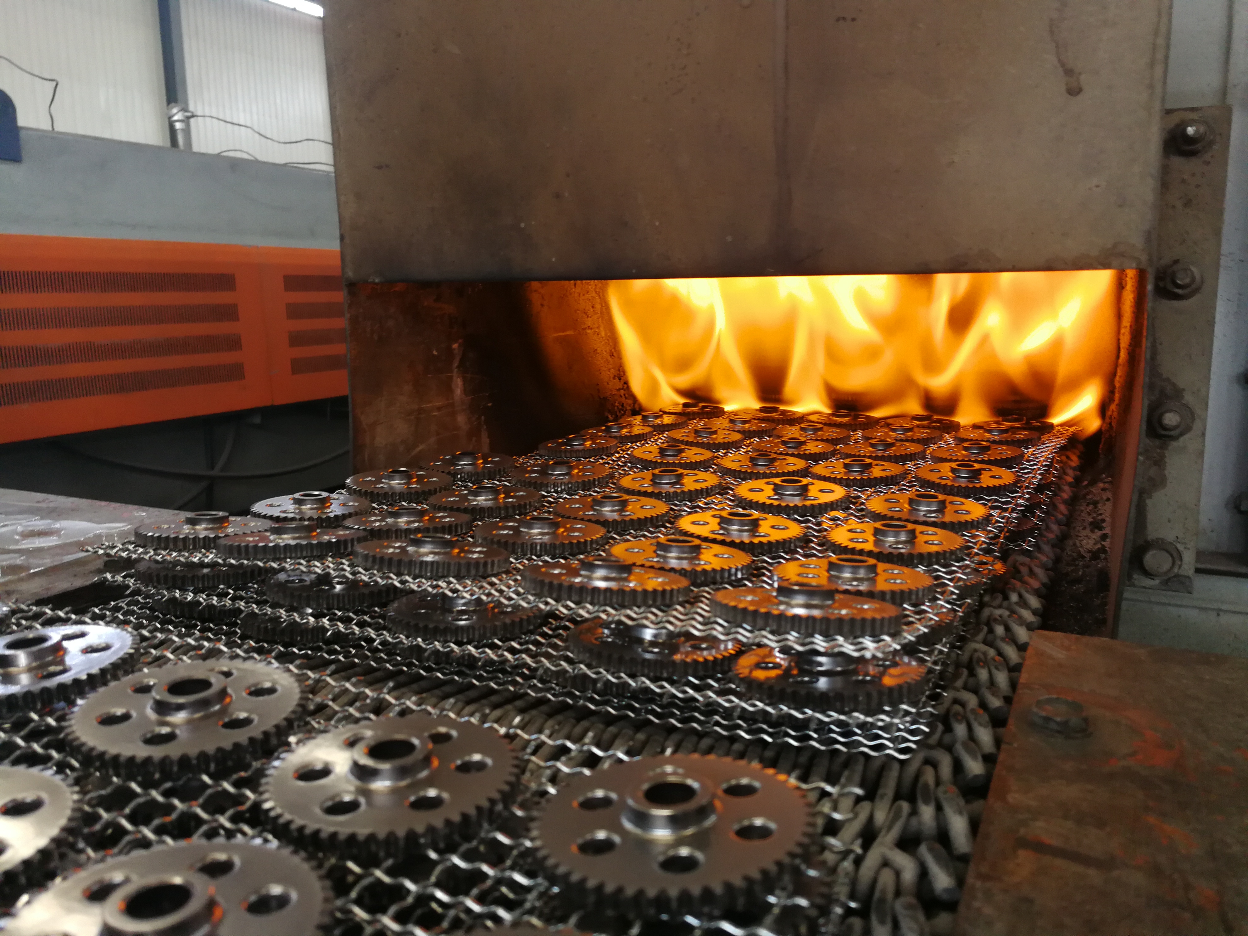 Influence of heat treatment on gear performance