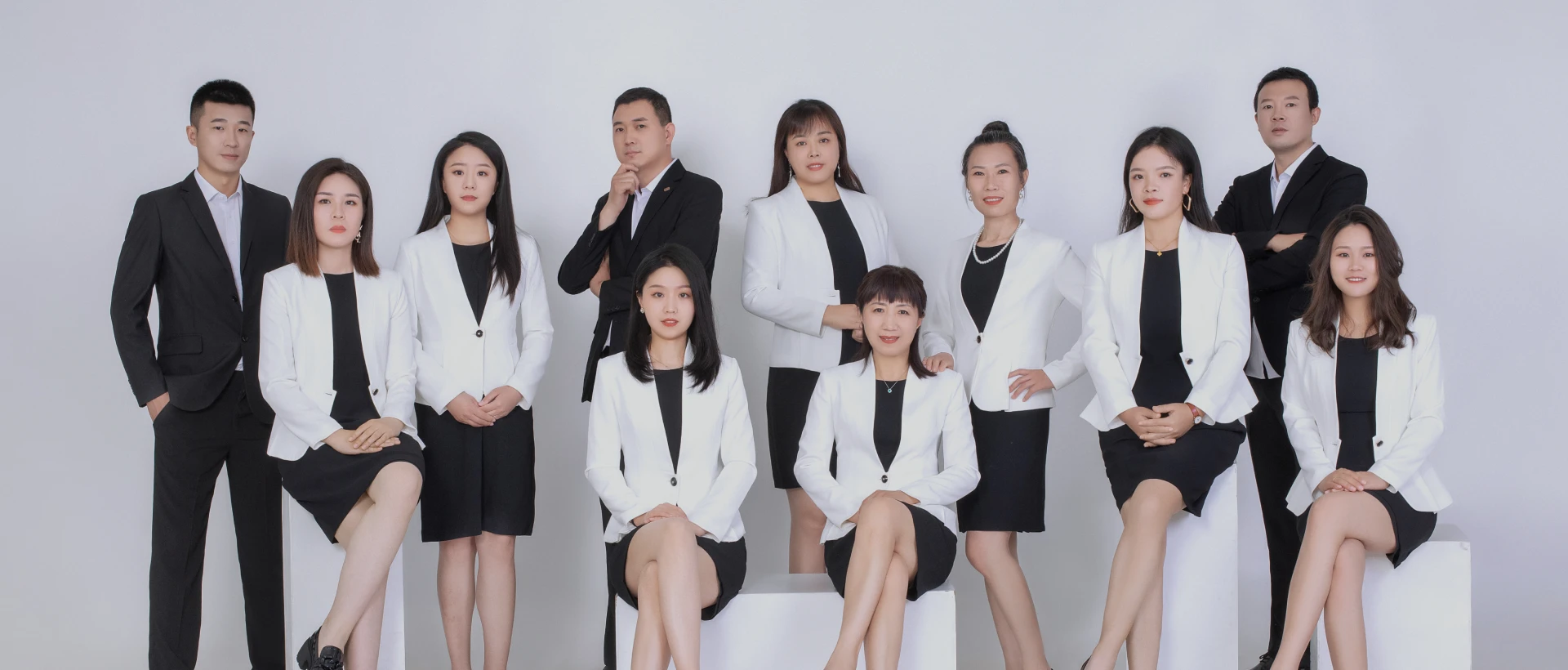 queen bed set for sale