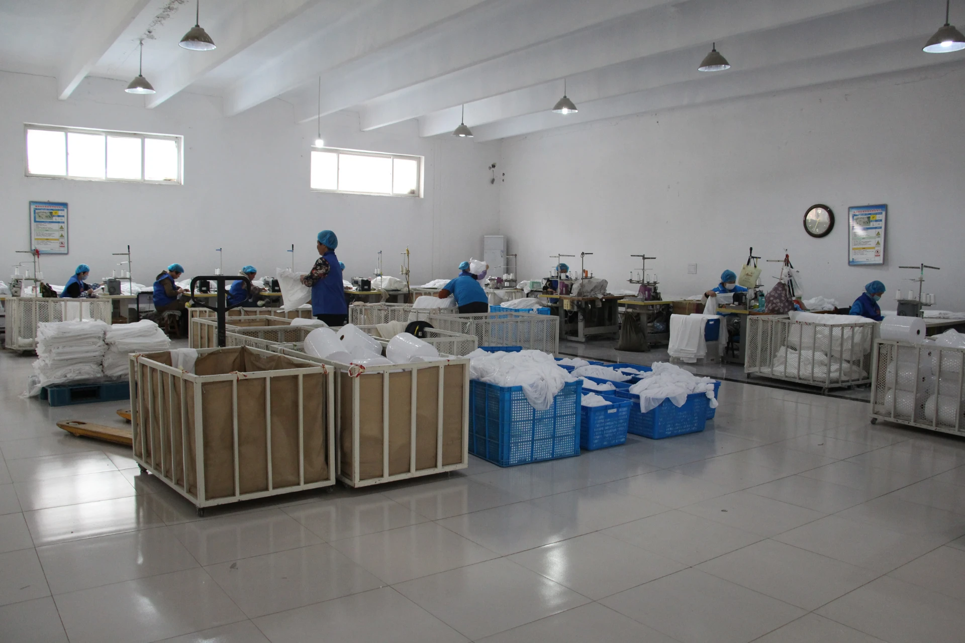 cotton and polyester bedding