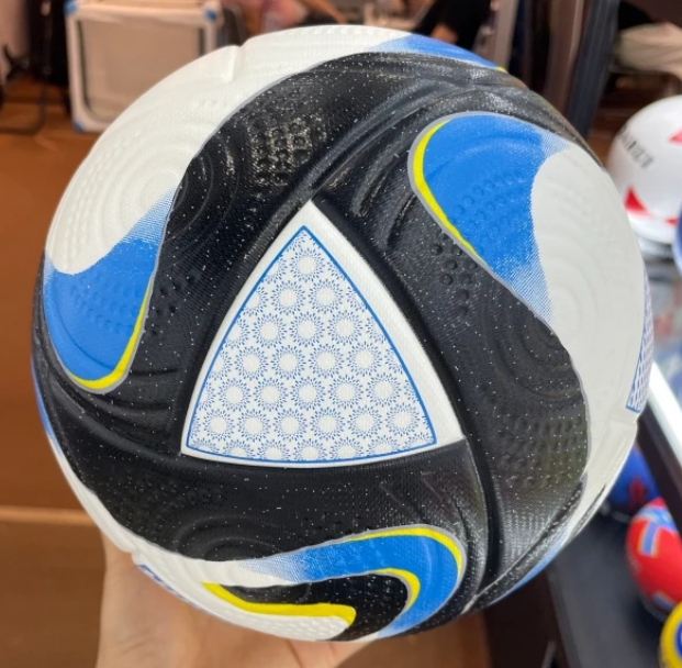 Choosing A PU Soccer Ball For Real-World Play