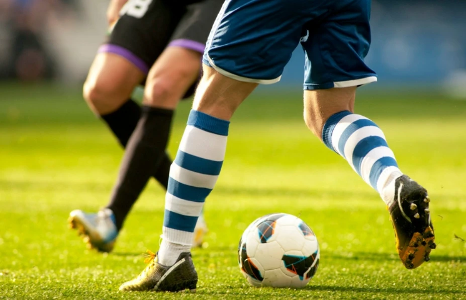 Choosing the Right Football for Production: A Comprehensive Guide