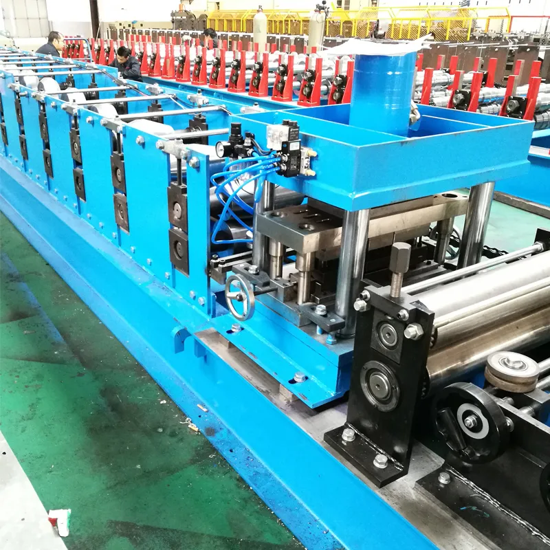 Looking for a Metal Roll Machine with Precision and Speed?