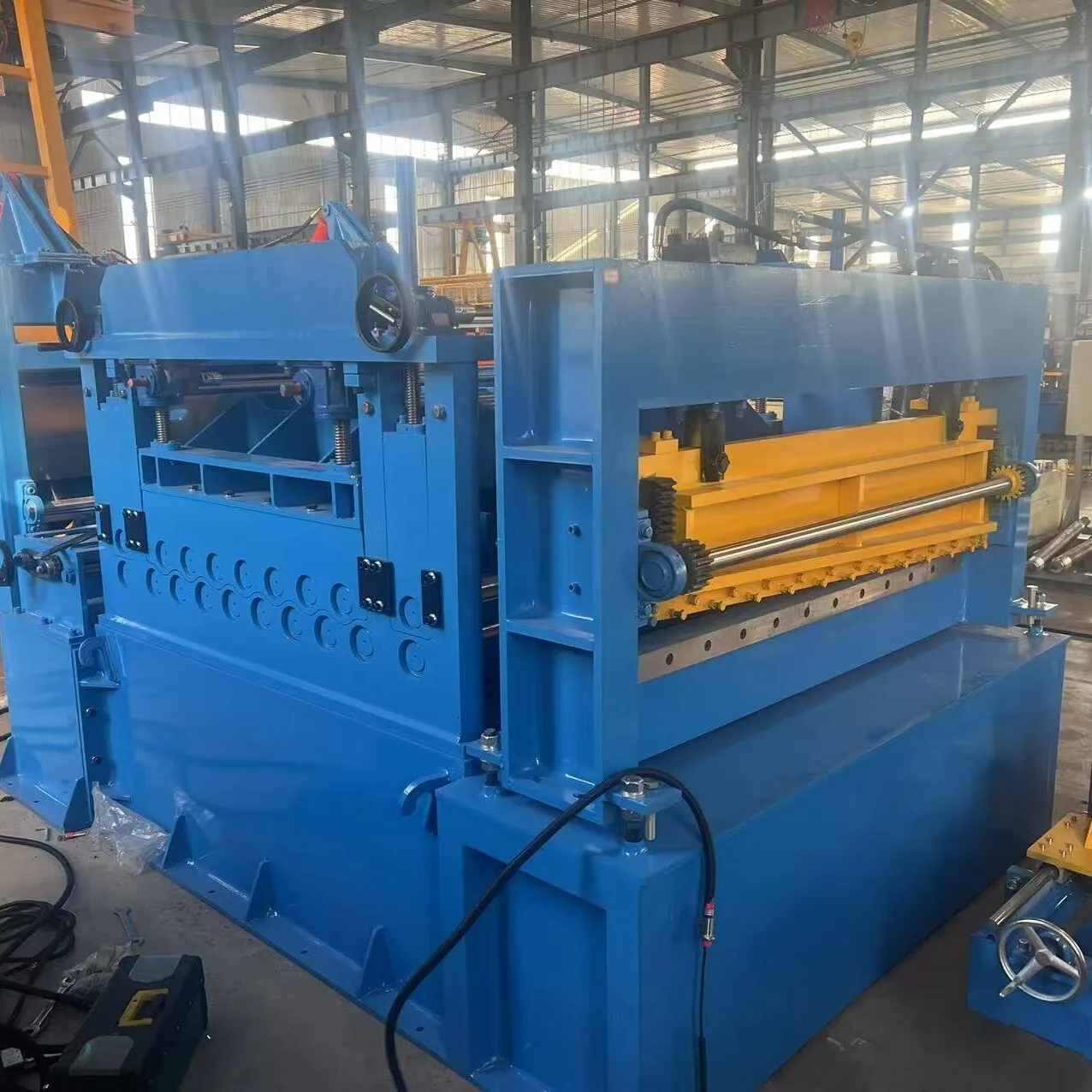 High-Precision Roll Forming Machine | Fast, Custom, Durable