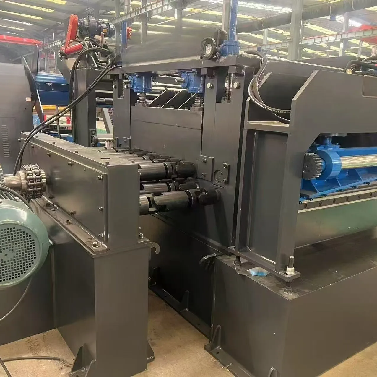 High-Precision Roll Forming Machine | Fast, Custom, Durable