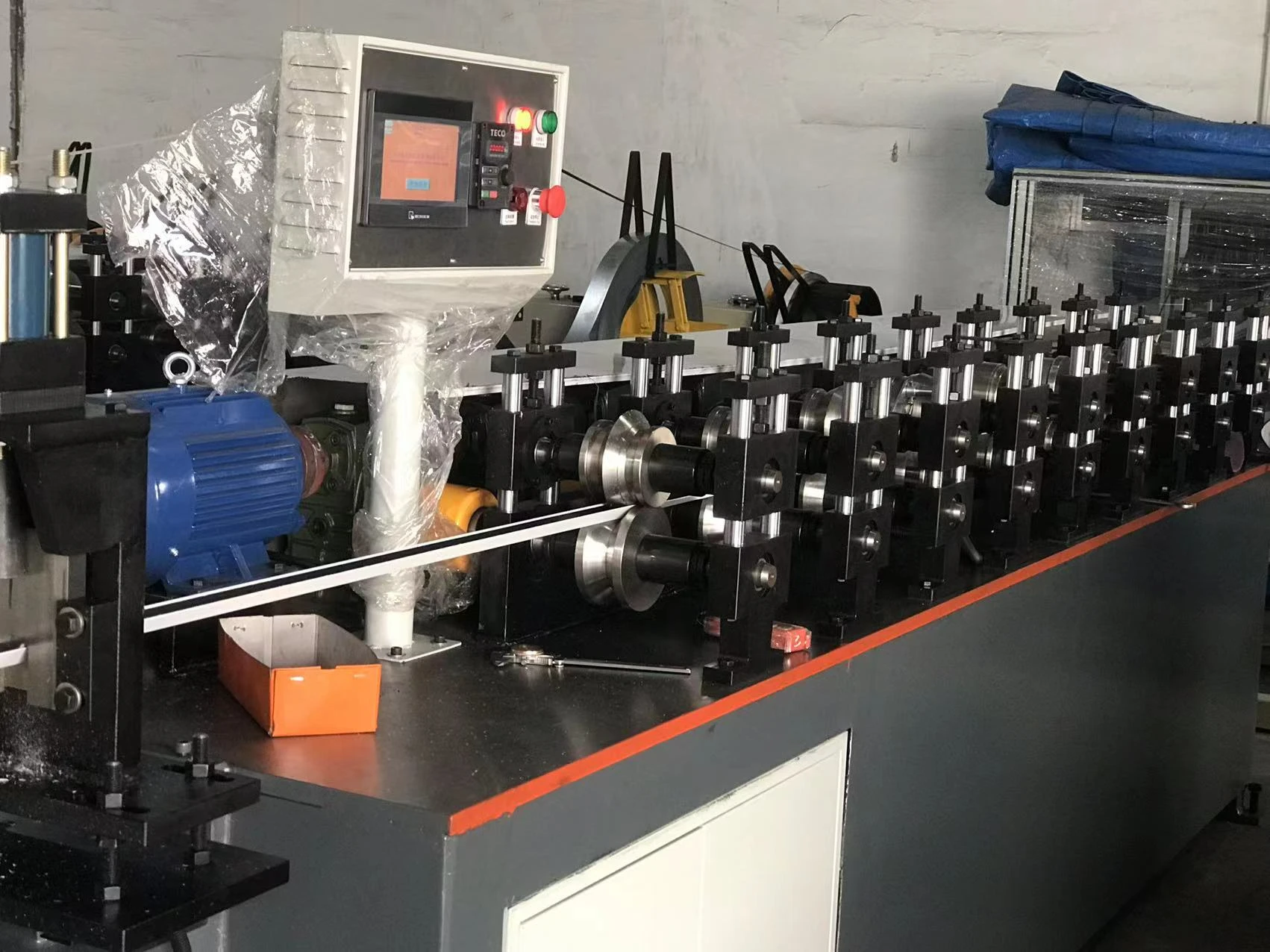 High Speed Angle Light Keel Roll Forming Machine