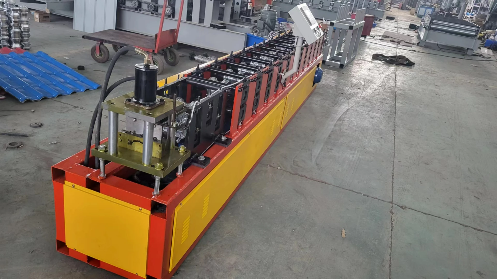 Roller Shutter Roll Forming Machine
