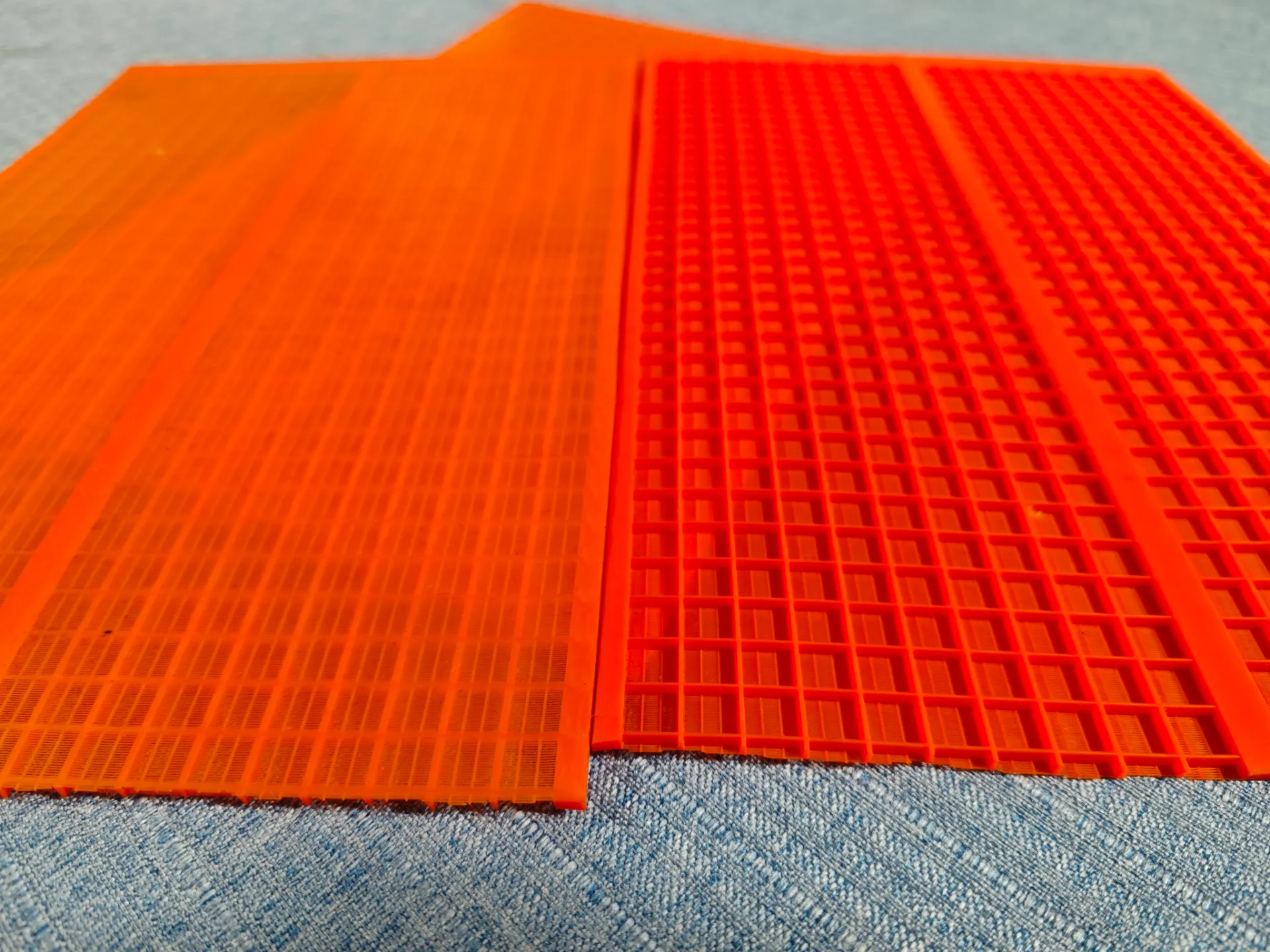 Unlock the Efficiency of PU Mesh in Dry Screening