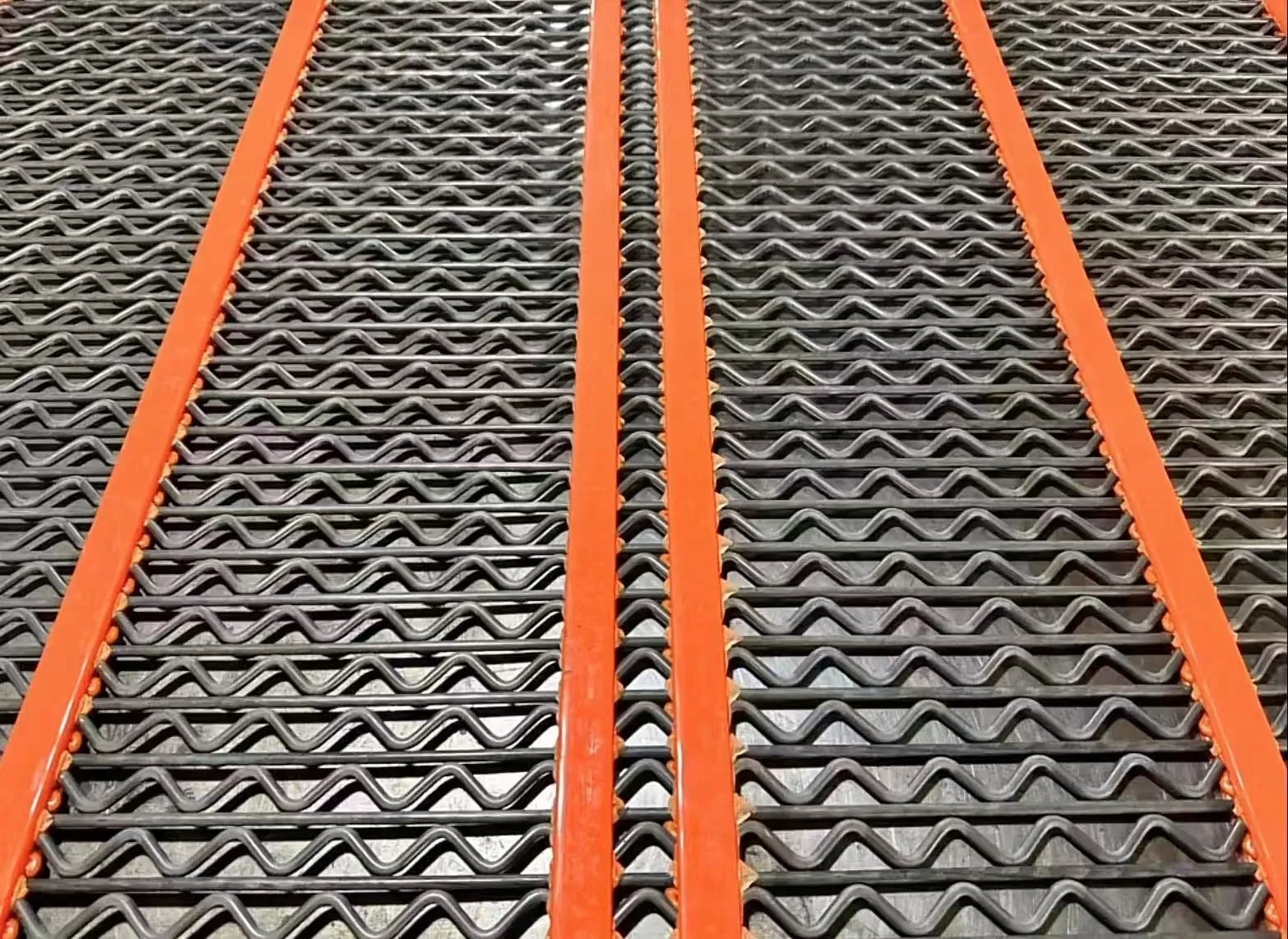 Self Cleaning Screen: Boost Efficiency & Reduce Clogging