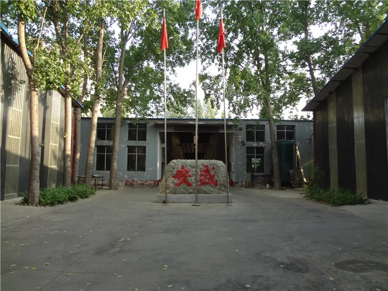 types of wire mesh fencing