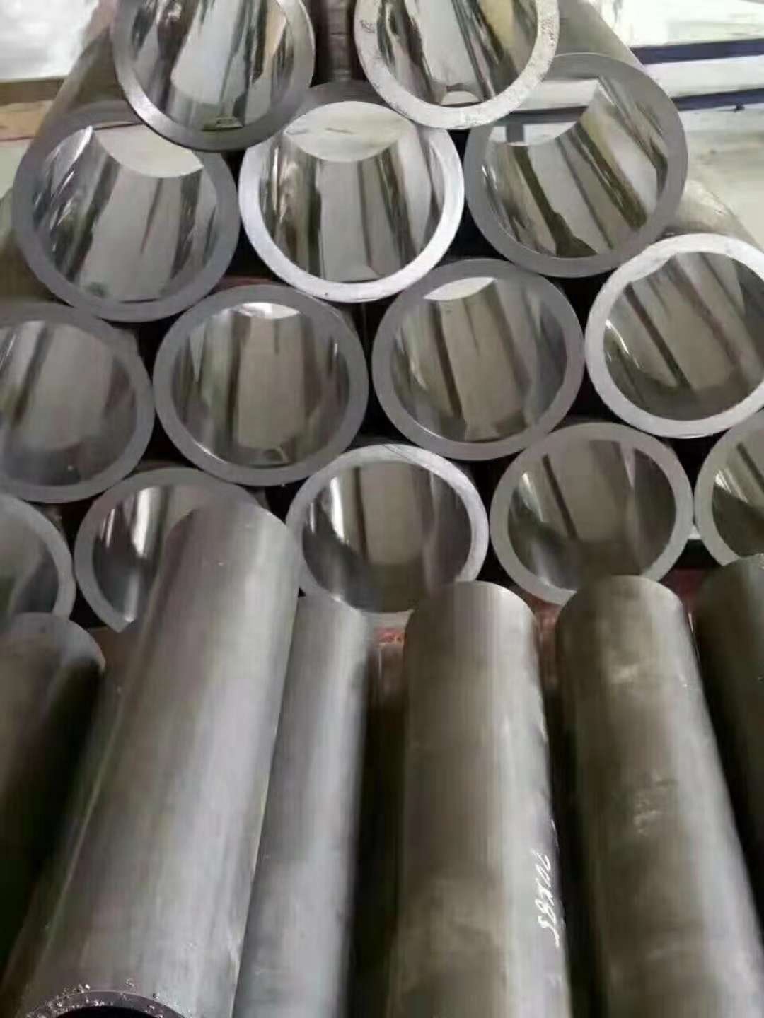 Choosing The Right Hydraulic Cylinder