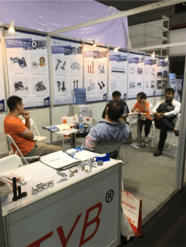 fastener manufacturers