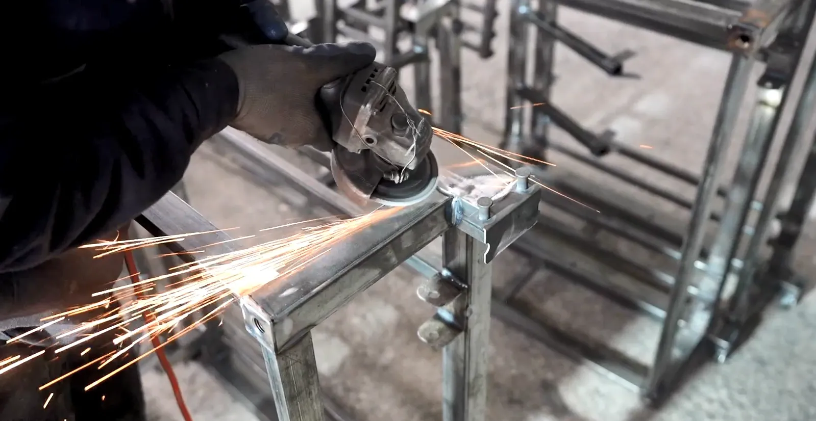 medication cart with lock