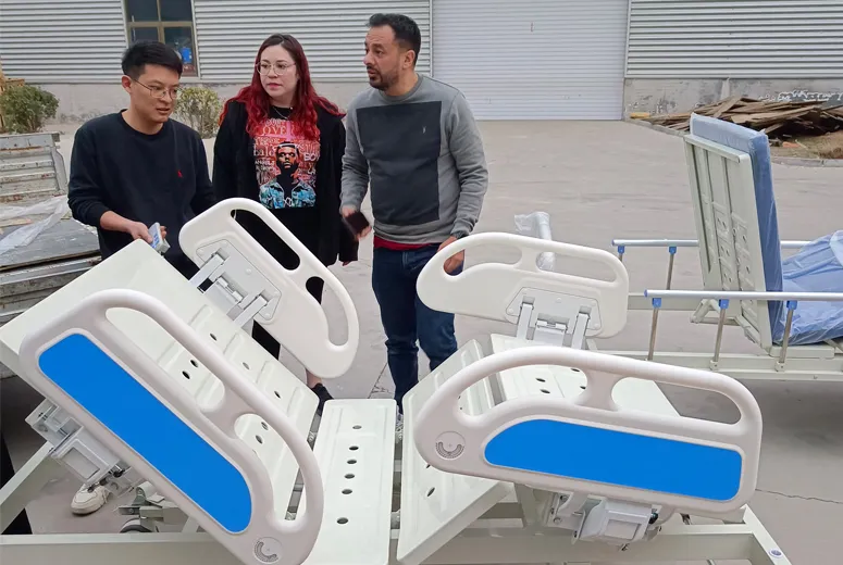 emergency crash cart