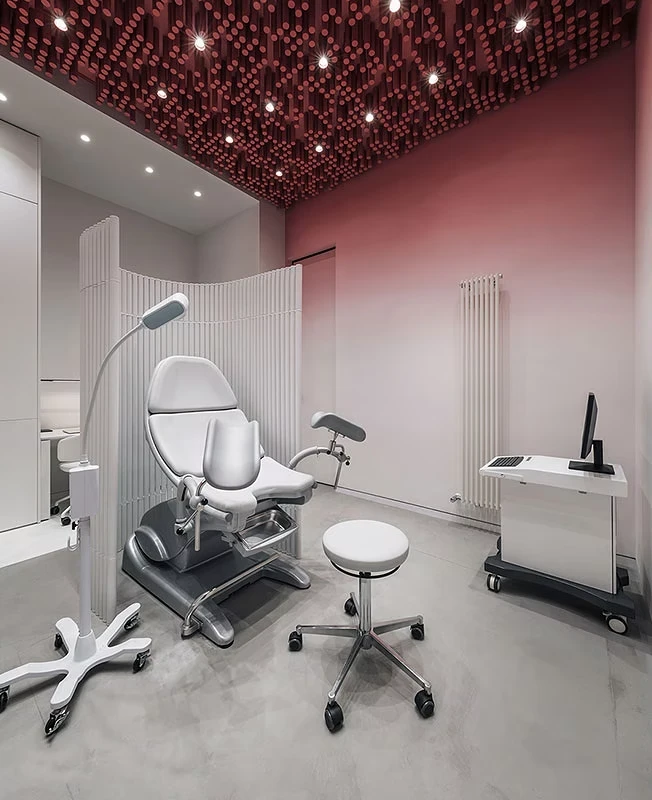 Electric Gynecological Examination Bed Enhances Precision and Comfort in Modern Medical Care