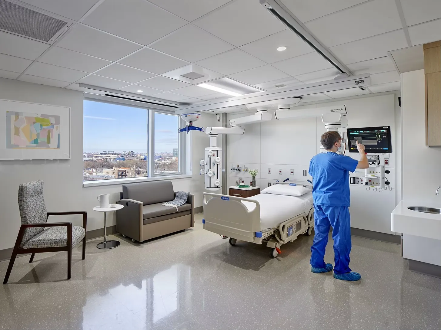 ICU Bed Buying Guide: Practical Notes from the Floor