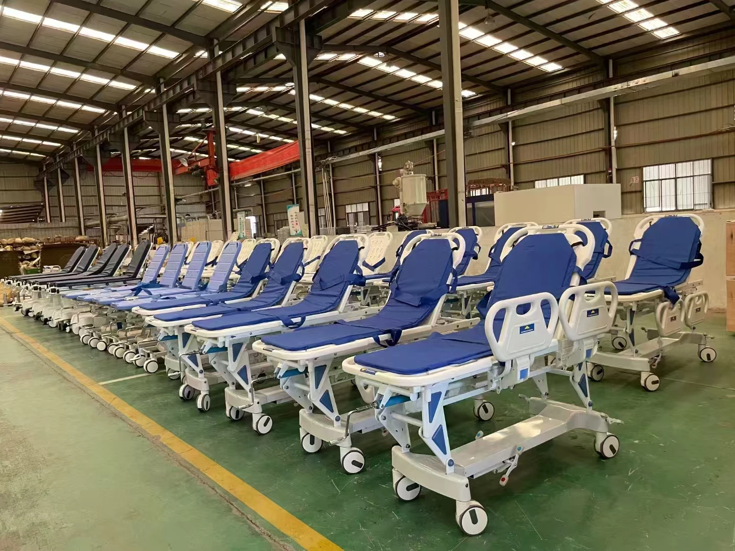 Medical Patient Hydraulic Transfer Vehicle for Safe and Efficient Hospital Patient Transport Medical Patient Hydraulic Transfer Vehicle for Safe and Efficient Hospital Patient Transport