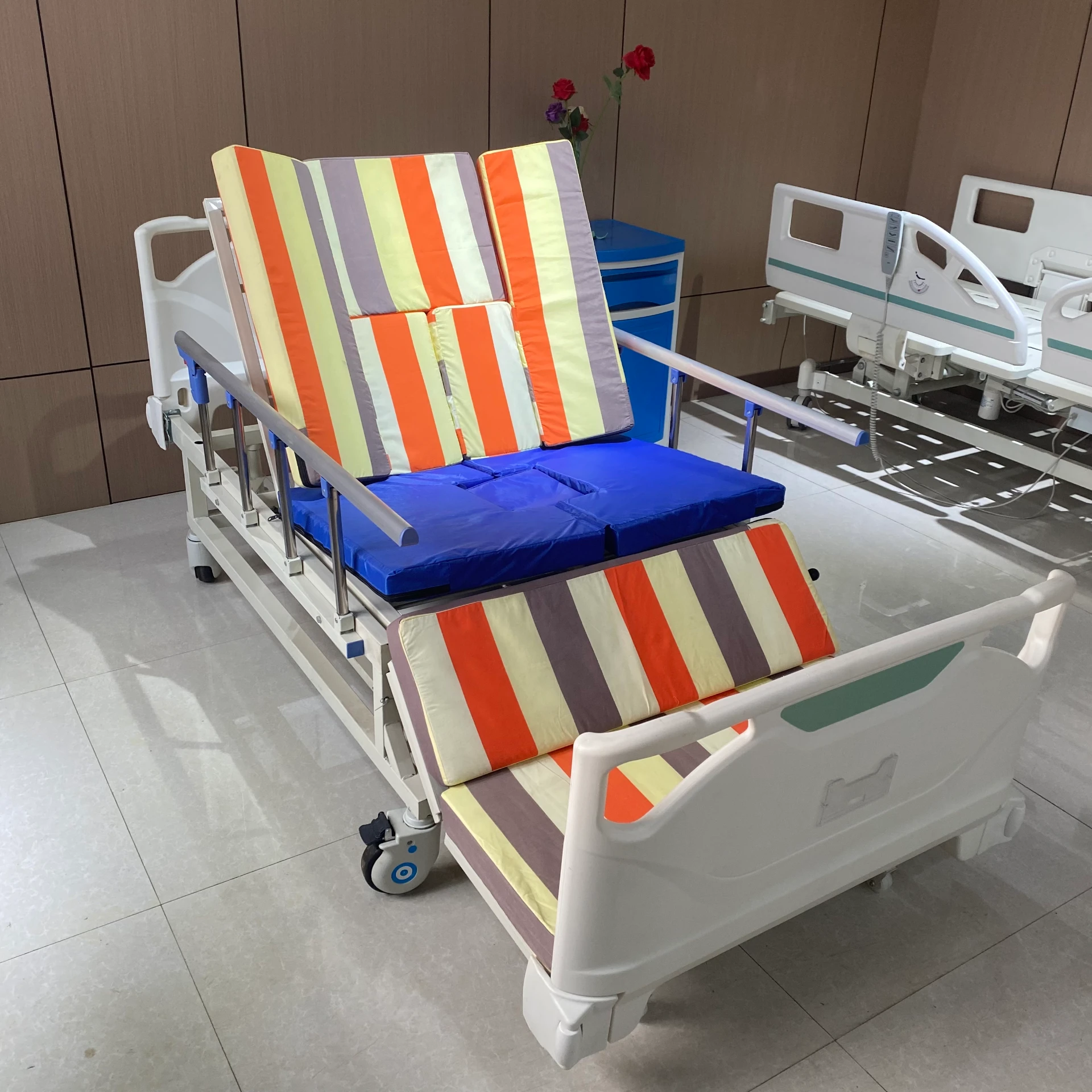Reliable and Affordable Care: The Hospital Manual Five-Function Medical Bed