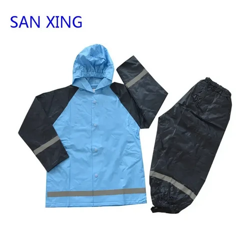 Clear Plastic Raincoat: The Ultimate Protection for All Weather Conditions