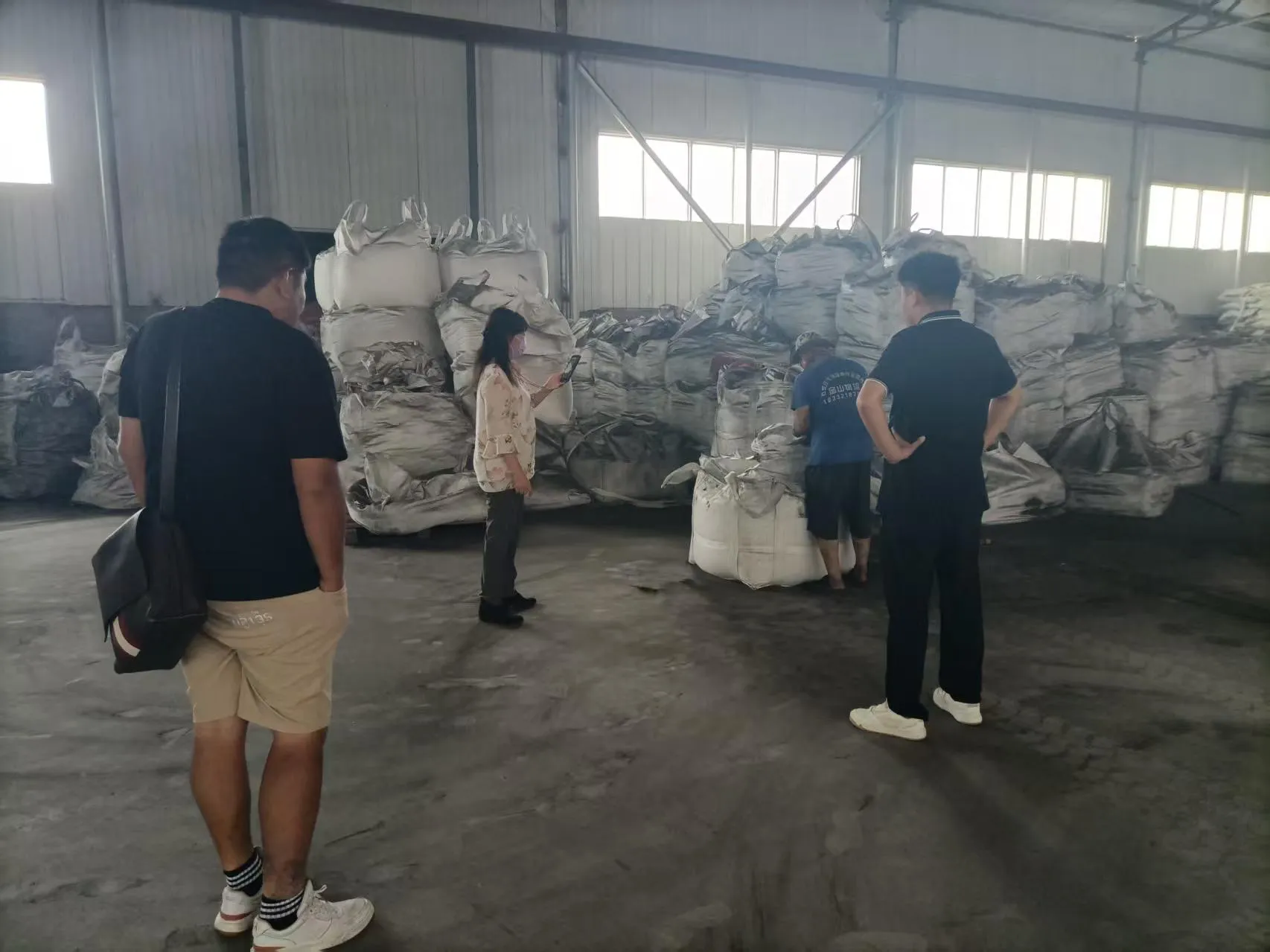 Warmly Welcome Our Japanese Customer To Visit Our Company For Inspection And Exchange