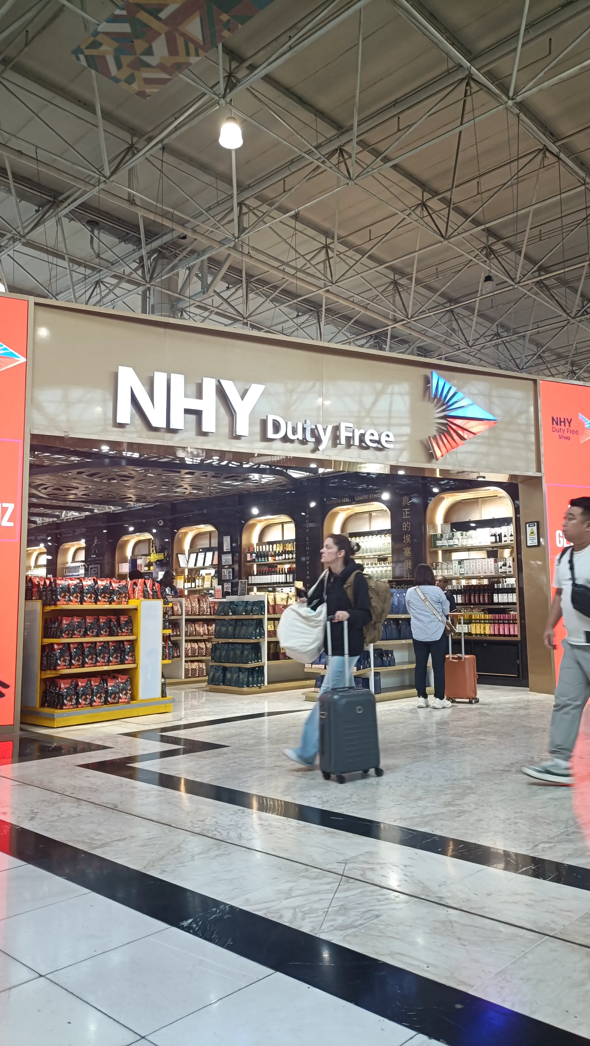 Why Africa's Construction Boom Needs Quality ACP? Insights from Jiashuncai's Market Survey (Ethiopia & Senegal)