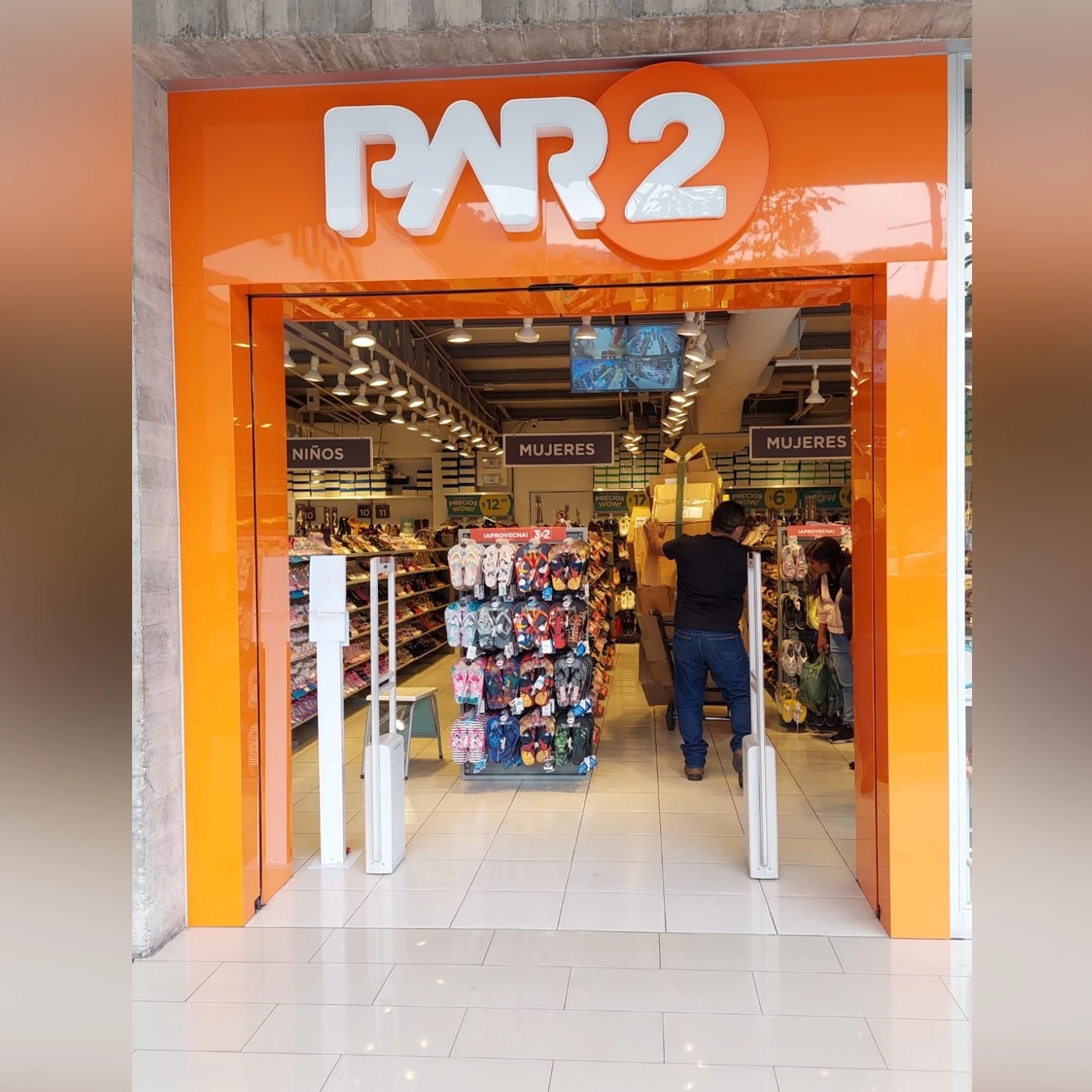 Storefront Advertising