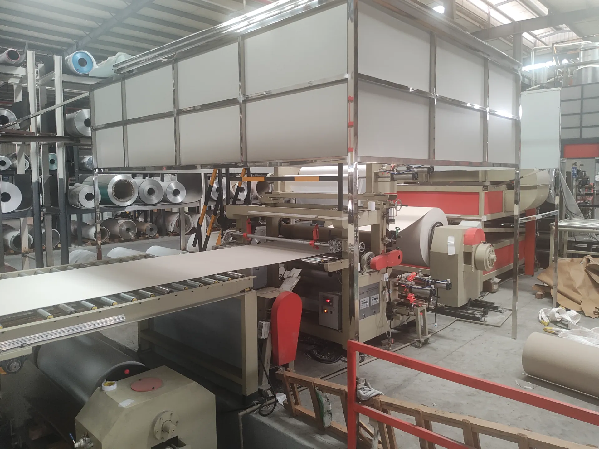 The Science Behind White Core A2 Fireproof Anodized Aluminum Composite Panels