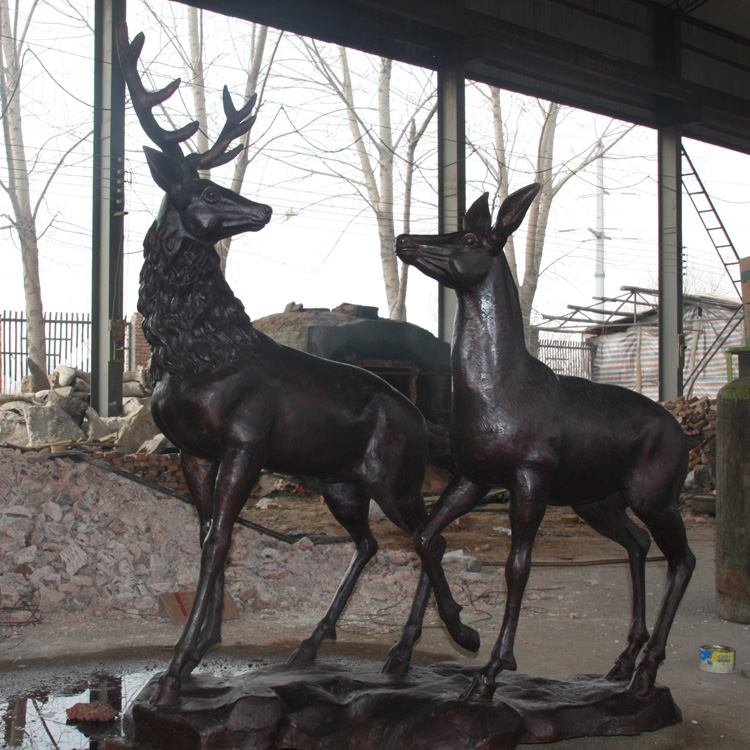 Bronze Deer Statue-Garden Decor Metal Stags for Sale Elegant Garden Decor Symbolic Artifacts