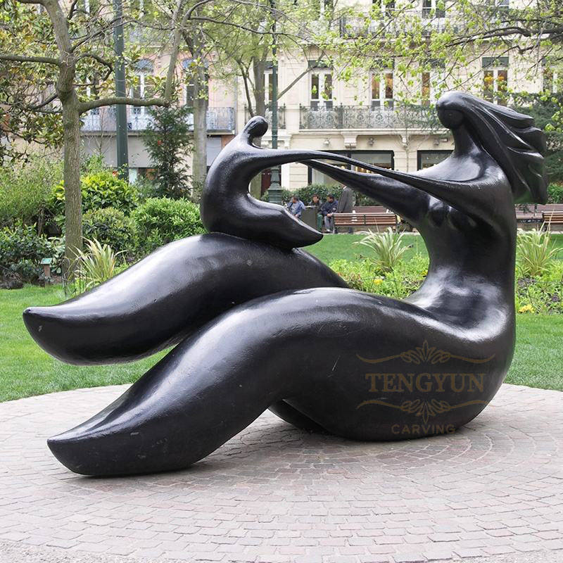 Figure Statue and Man and Woman Figure Sculpture: Timeless Decorative Art for Diverse Spaces