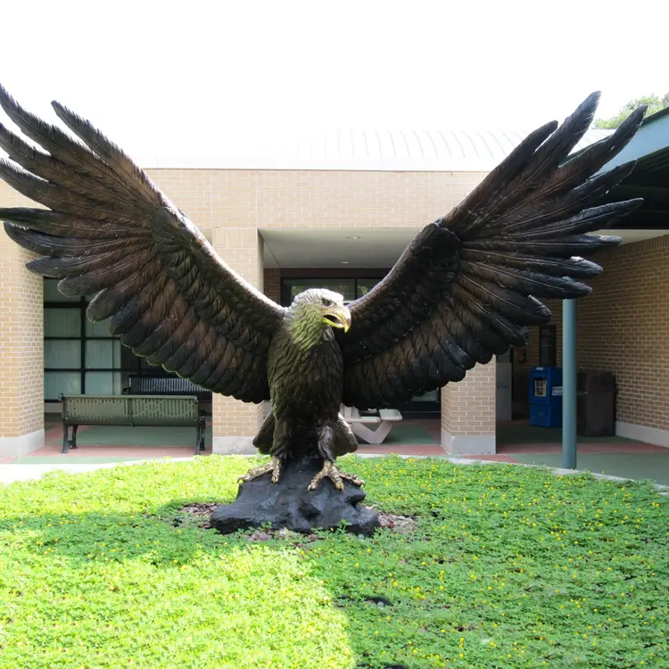 Bronze Eagle Sculpture For Garden