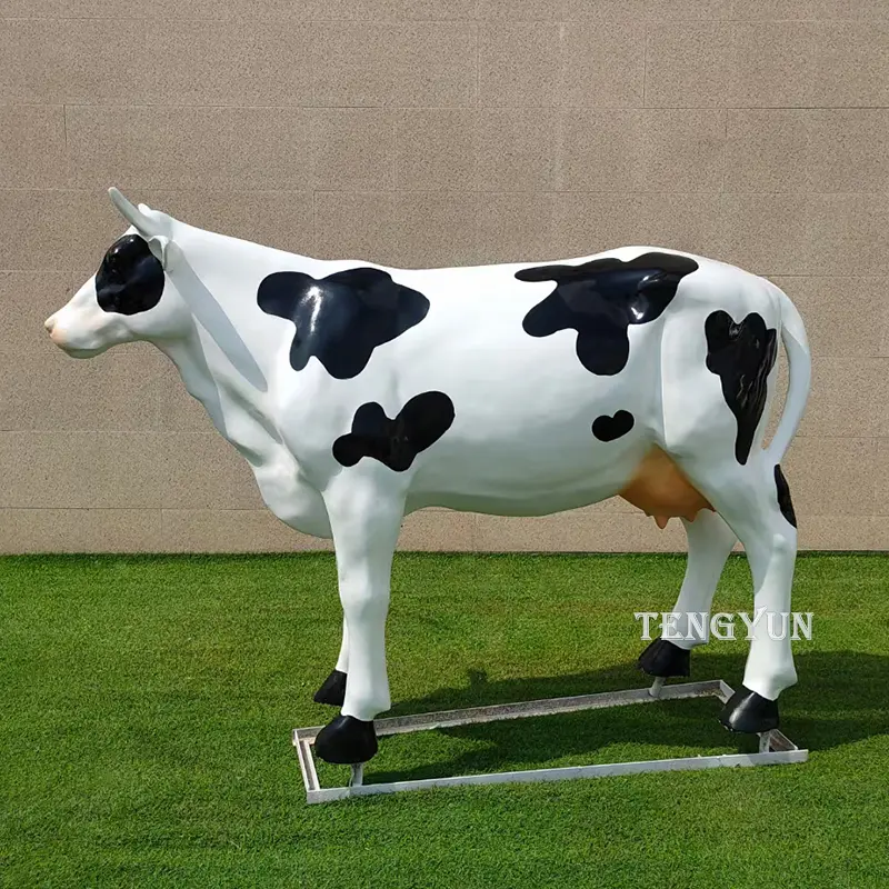 Life Size Fiberglass Cow Sculpture Resin Cattle Statues For Sale