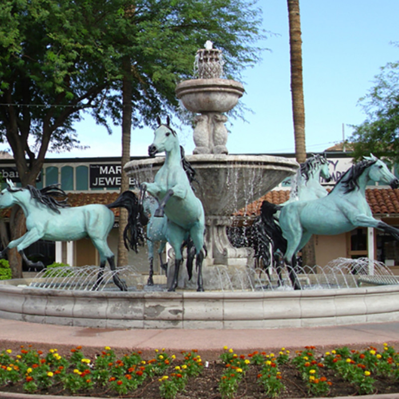 7 Tips On How To Choose And Place Garden Sculptures