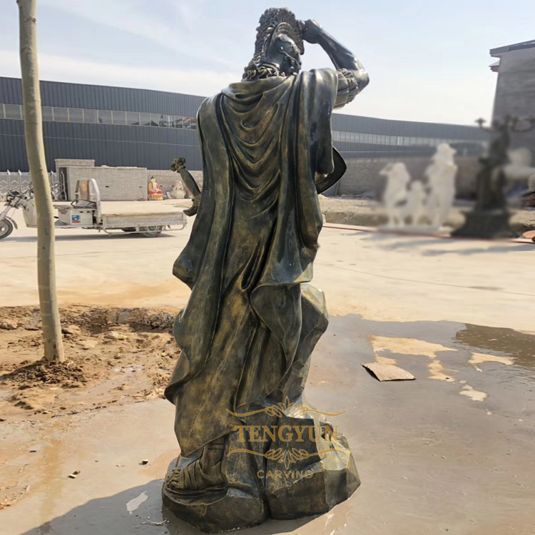 greek warrior statue (2)