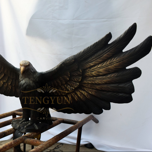 eagle sculpture (4)