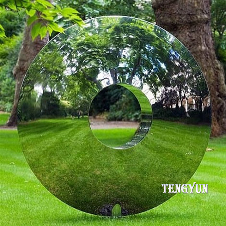 stainless steel sculpture  (32)