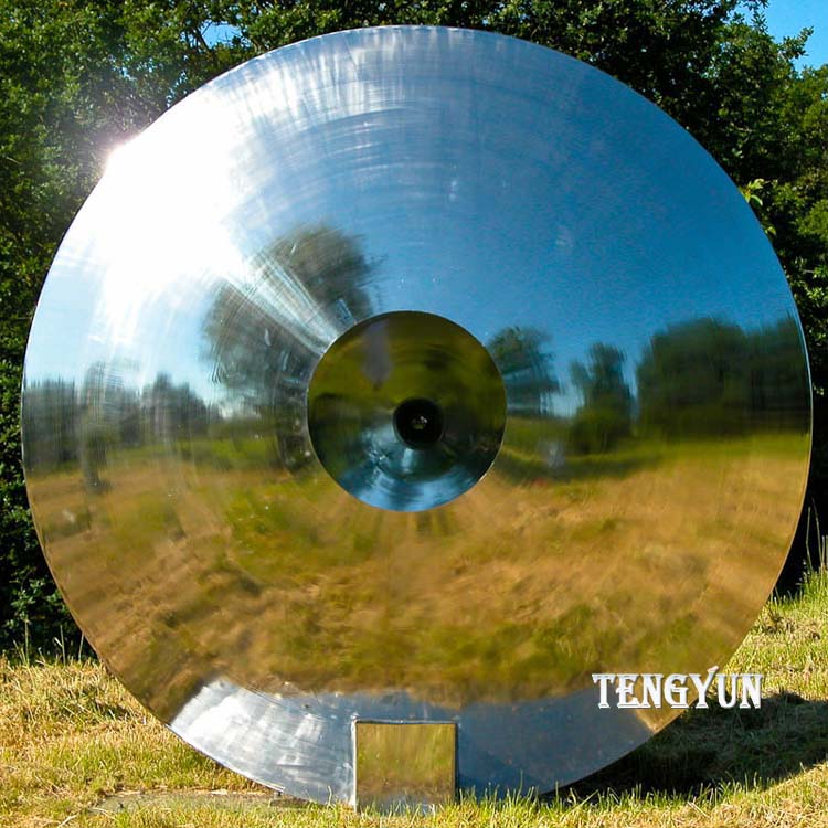 stainless steel statue (5)