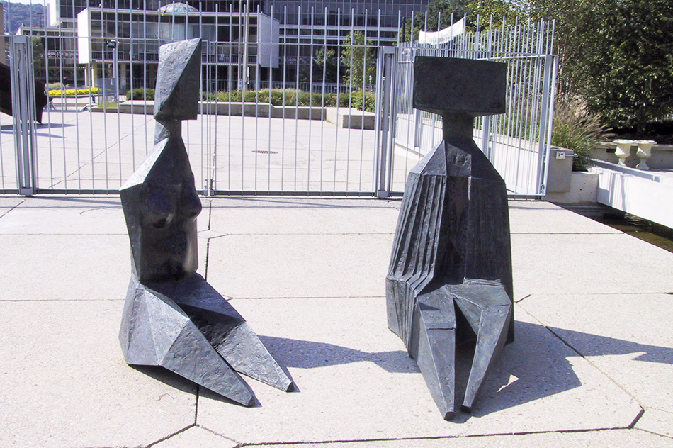 SCULPTURE-GARDEN-CHADWICK