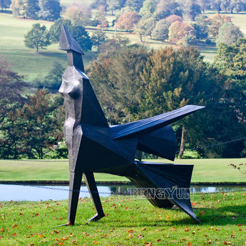 Lynn Chadwick _ sculptures(2)