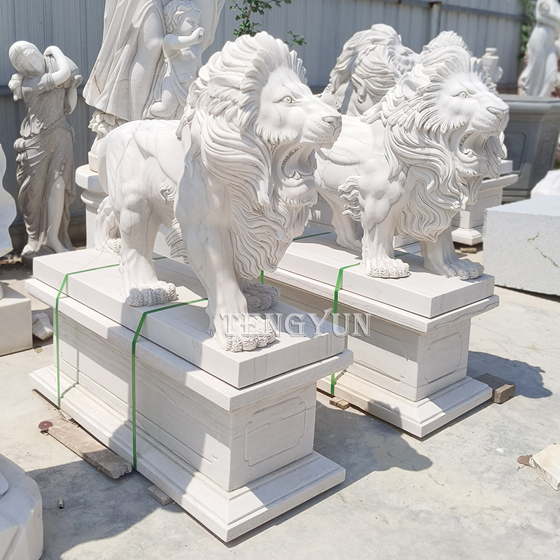 Exquisite Stone Lion Sculptures – Guardians of Tradition and Elegance (4)