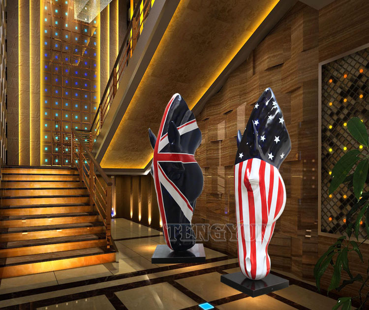 fiberglass horse head sculptures (3)