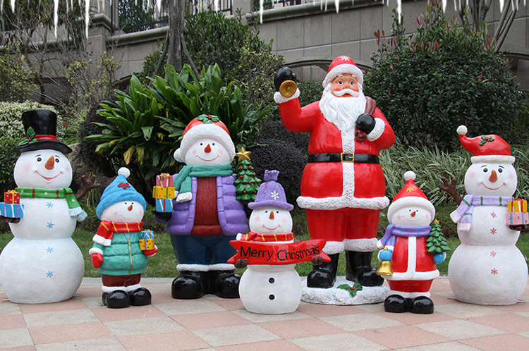 fiberglass christmas (1)