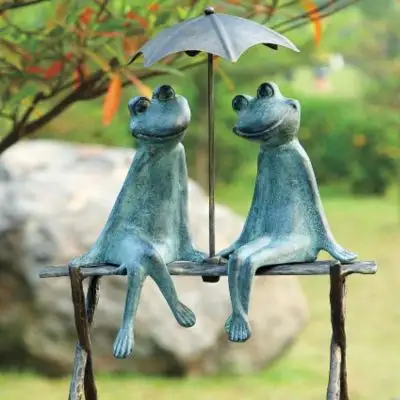 frog sculpture (4)