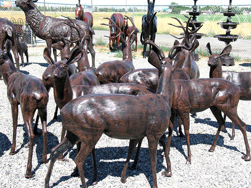 deer family statues (2)