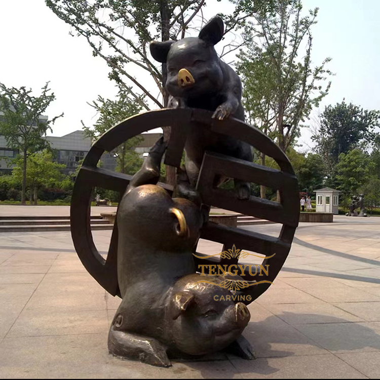 Bronze zodiac sculpture pig(6)